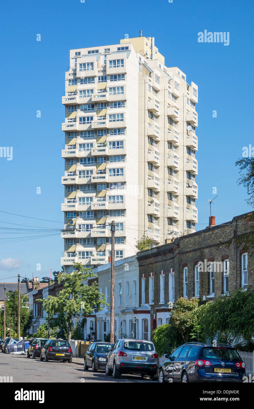 Hochhaus, Hochhaus wohnen, Pinter Haus, Rhodesien Road, Lambeth, London Stockfoto