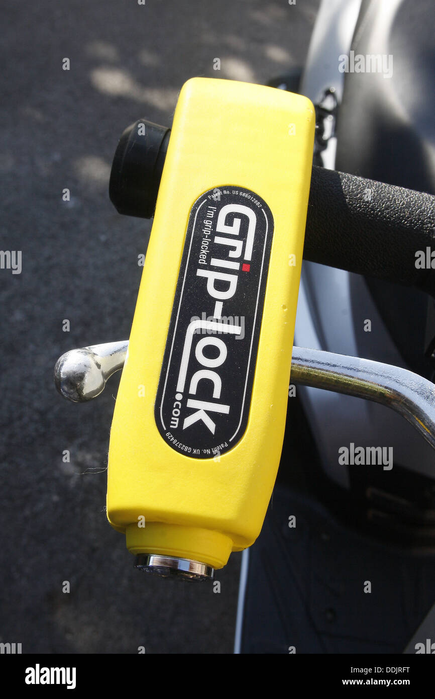 Grip-Lock Diebstahlsicherung angebracht, Gas-Roller Stockfoto