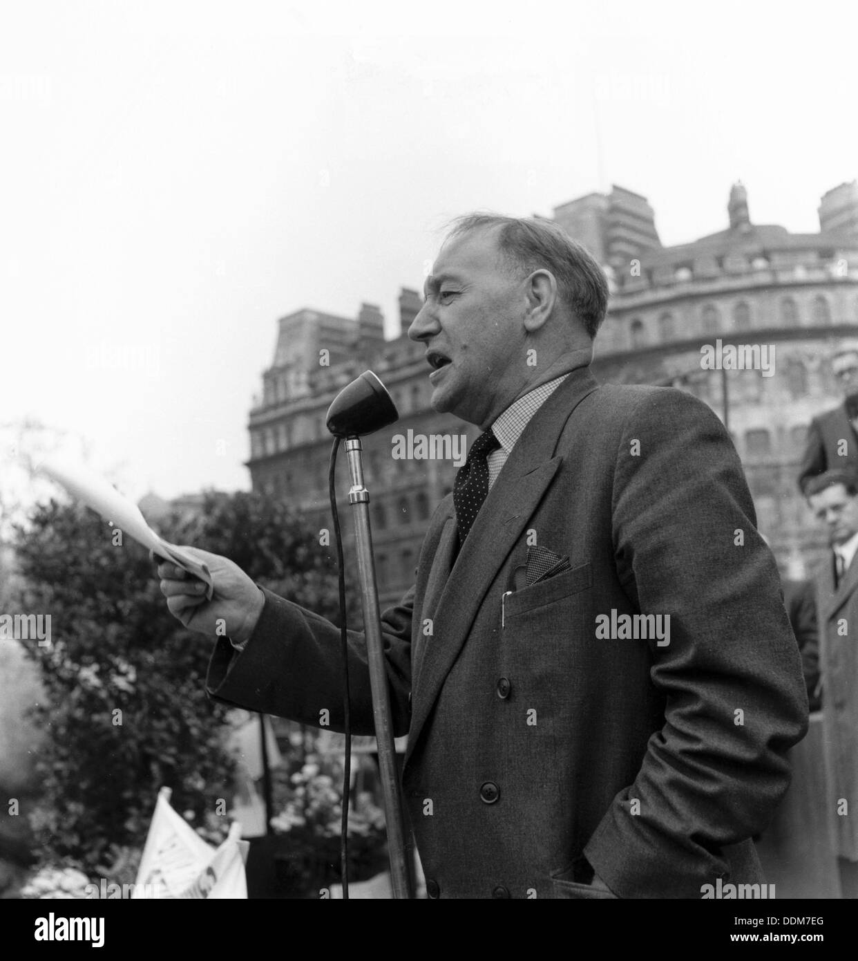 Bob Edwards, London Labour Party Demo gegen Miete Act, 20. Oktober 1957. Künstler: Henry Grant Stockfoto