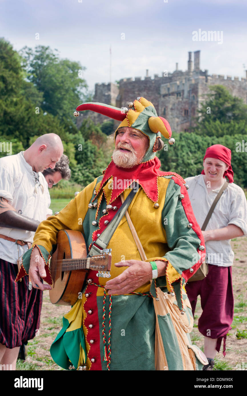 Der "Berkeley Scharmützel" mittelalterliche Re-Enactments in Berkeley Castle in der Nähe von Gloucester wo der 500. Jahrestag der Schlacht von Fl Stockfoto