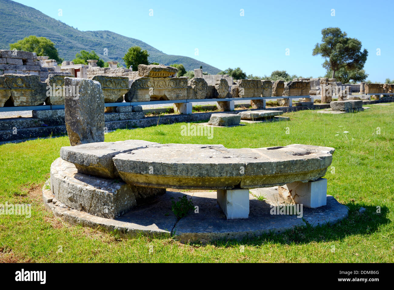Die Ruinen im antiken Messene (Messenien), Peloponnes, Griechenland Stockfoto