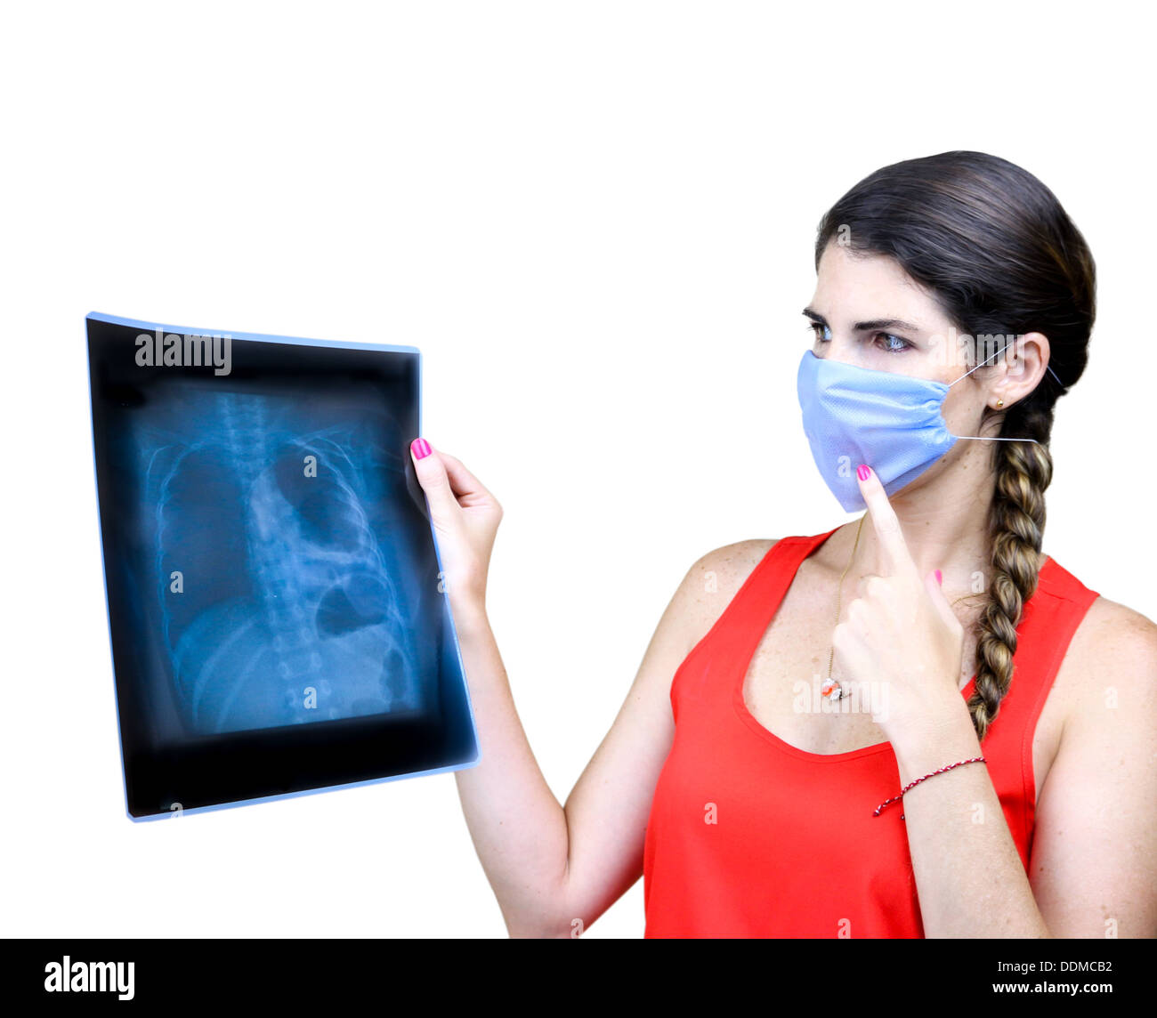 Weiblicher Medizinstudent Untersuchung ein Röntgenbild Stockfoto