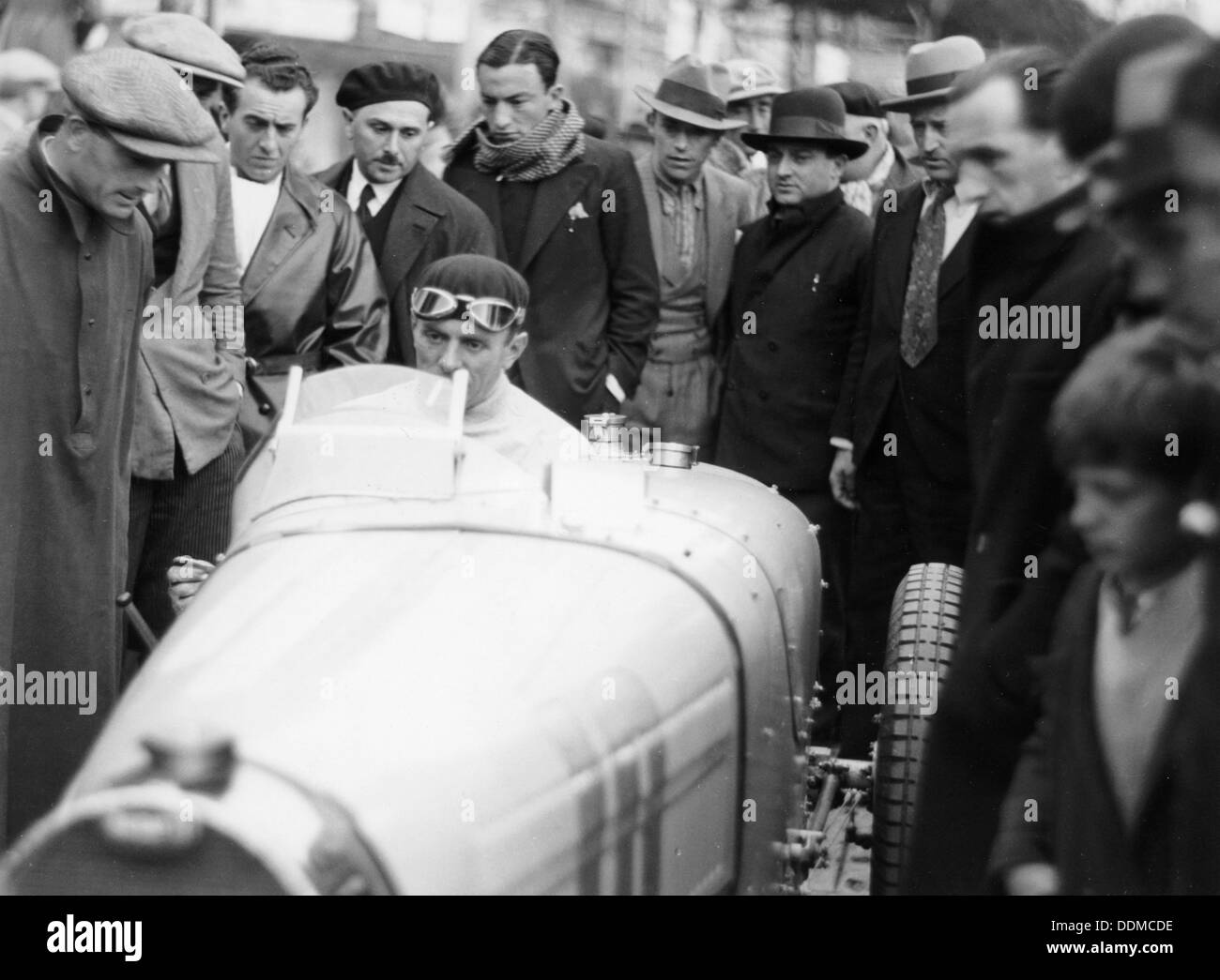 Achille Varzi in einem Bugatti T 51, Sieger des Grand Prix von Monaco, 1933. Artist: Unbekannt Stockfoto