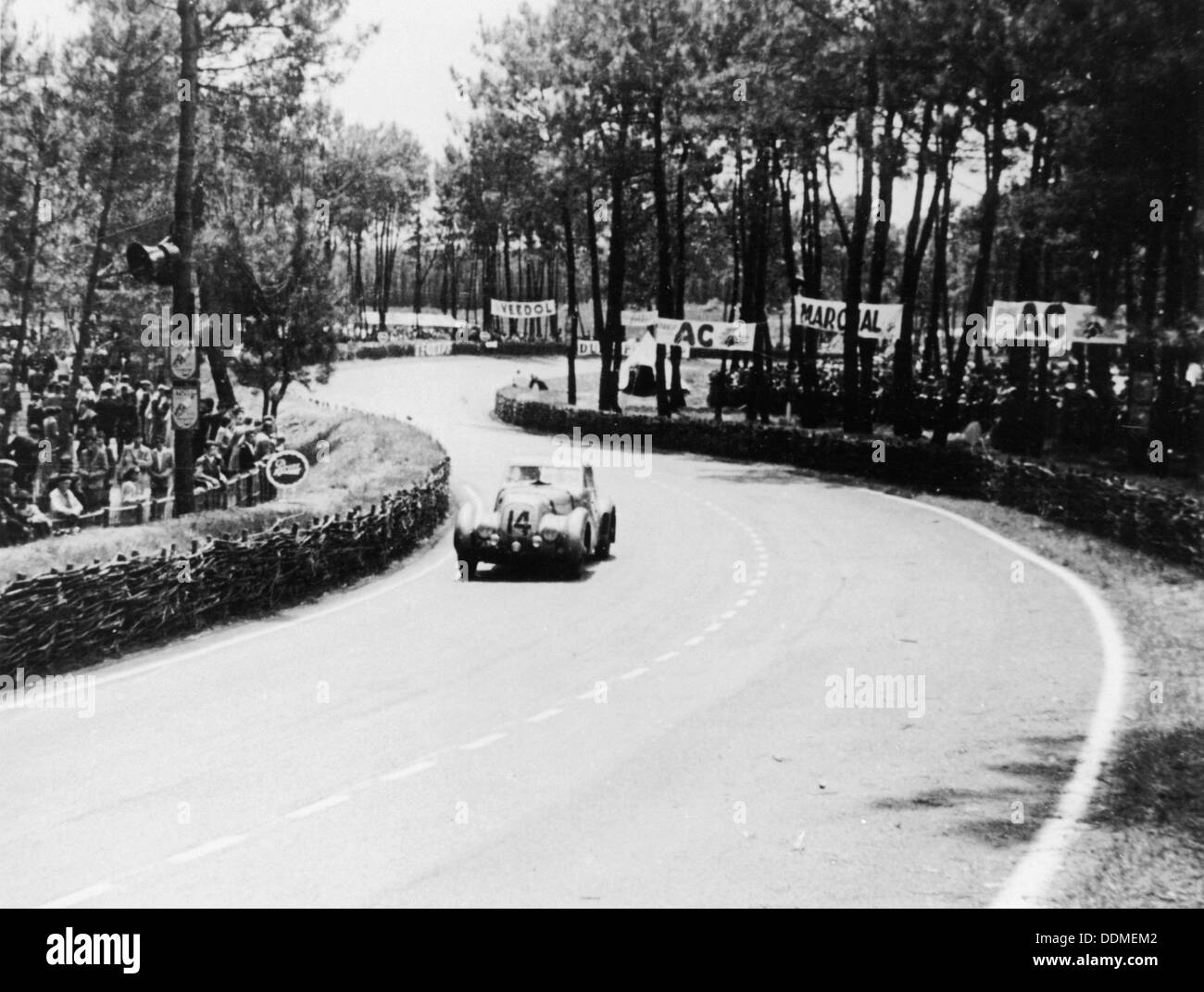 1939 Bentley Corniche in Le Mans, Frankreich, 1951. Artist: Unbekannt Stockfoto