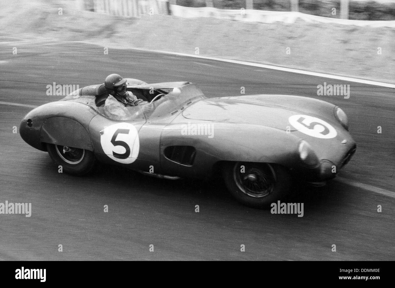 Die siegreichen Aston Martin DBR1 in Le Mans 24 Hours, Frankreich, 1959. Künstler: Maxwell Boyd Stockfoto