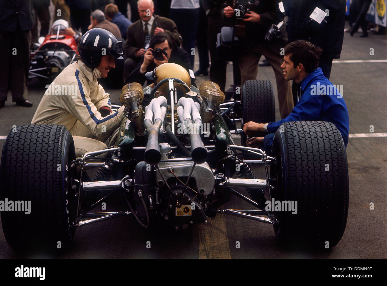 Graham Hill, (Mitte der 1960er Jahre?). Artist: Unbekannt Stockfoto