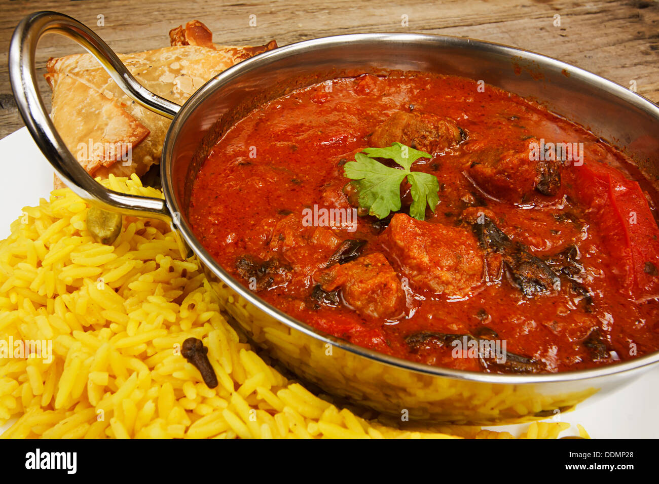 Rindfleisch Rogan josh ein indisches Gericht mit Tomaten und Gewürze eine beliebte curry Stockfoto