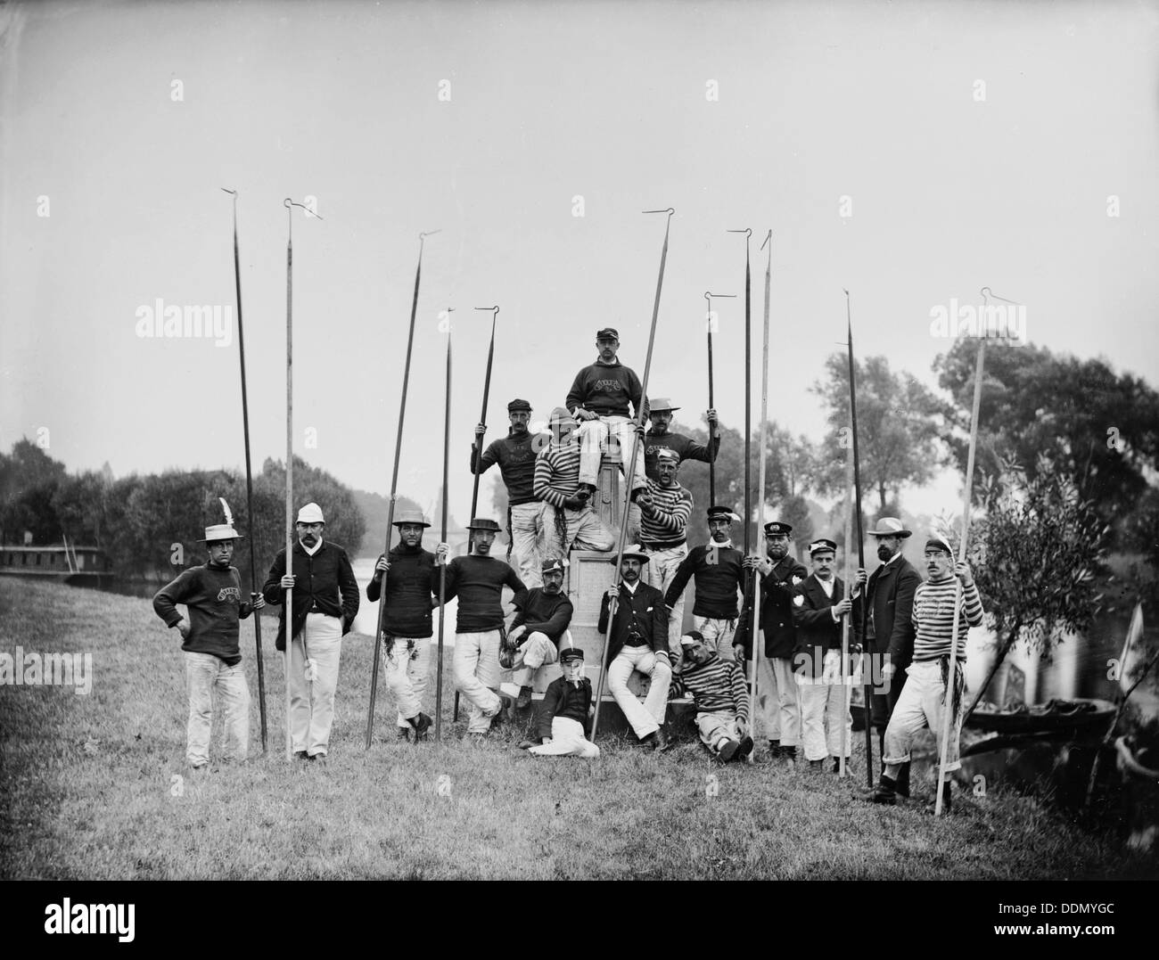 Swan-Oberteil, Staines, Surrey, c1885. Künstler: Henry Verspottung Stockfoto
