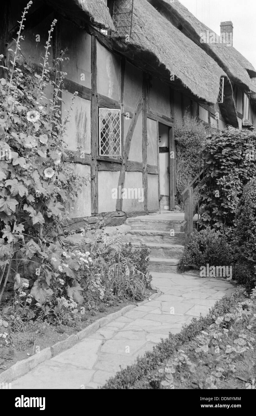 Anne Hathaway Ferienhaus in Shottery, Warwickshire, c1945-c1965. Künstler: SW Rawlings Stockfoto