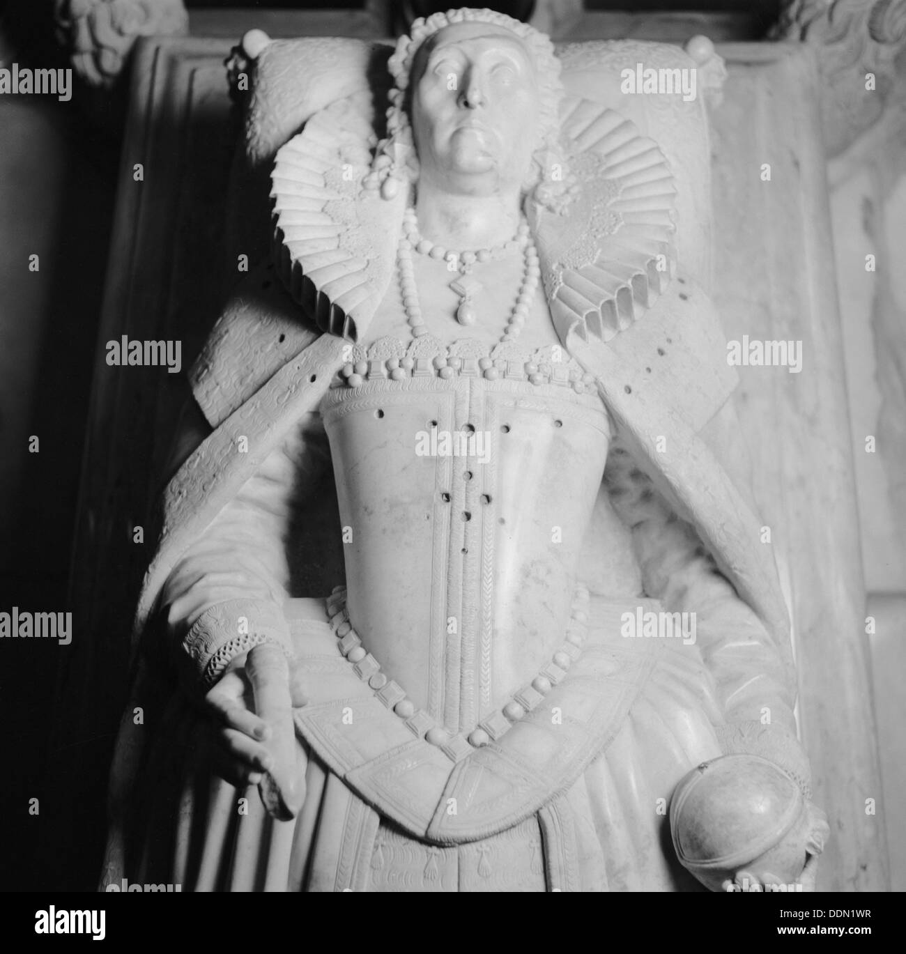 Grab von Königin Elizabeth I, Westminster Abbey, London, 1945-1980. Künstler: Eric de Maré Stockfoto