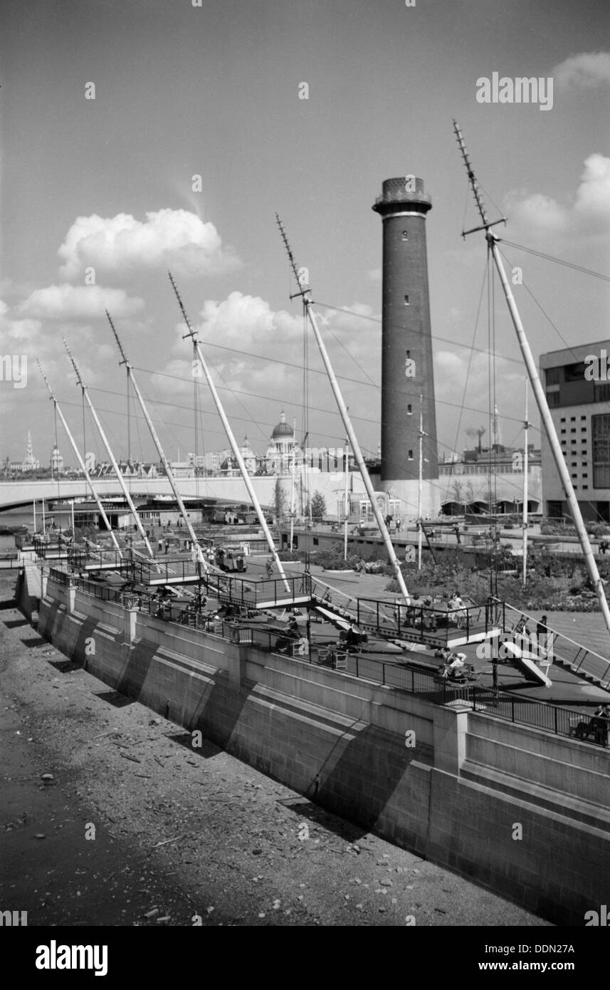 Shot Tower und Blei Werke, Belvedere Road, Lambeth, London, c1945-1951. Künstler: SW Rawlings Stockfoto