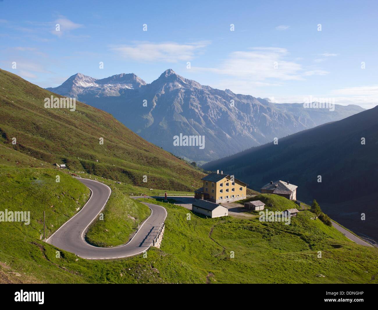 Der Schweiz Kanton Graubünden die Straße nach Splügen Pass Stockfotografie  - Alamy
