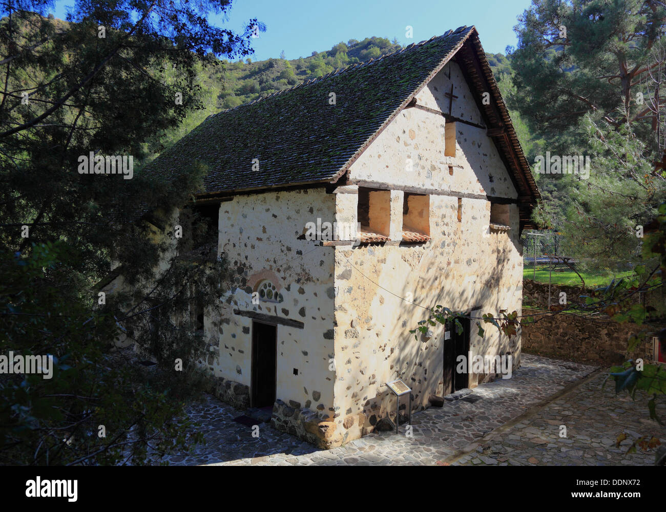 Zypern, Scheune Dach Kirchen im Troodos-Gebirge auf Zypern, zyprische orthodoxen Kirchen stellen Kakopetria-Nikolaus-Kirche in ti Stockfoto