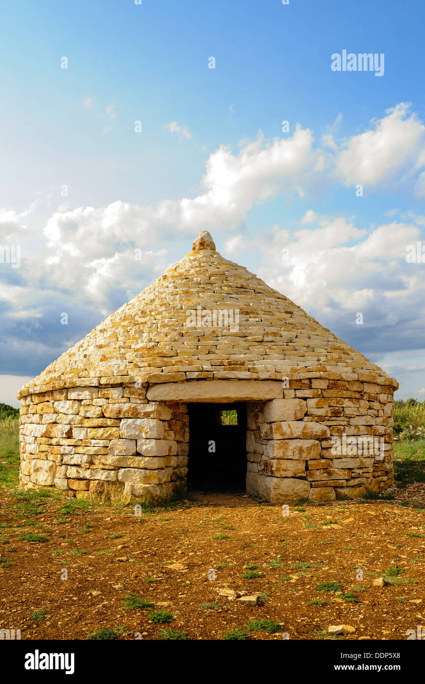 Traditionellen Steinhütte in Vodnjan, Istrien, Kroatien Stockfoto, Bild