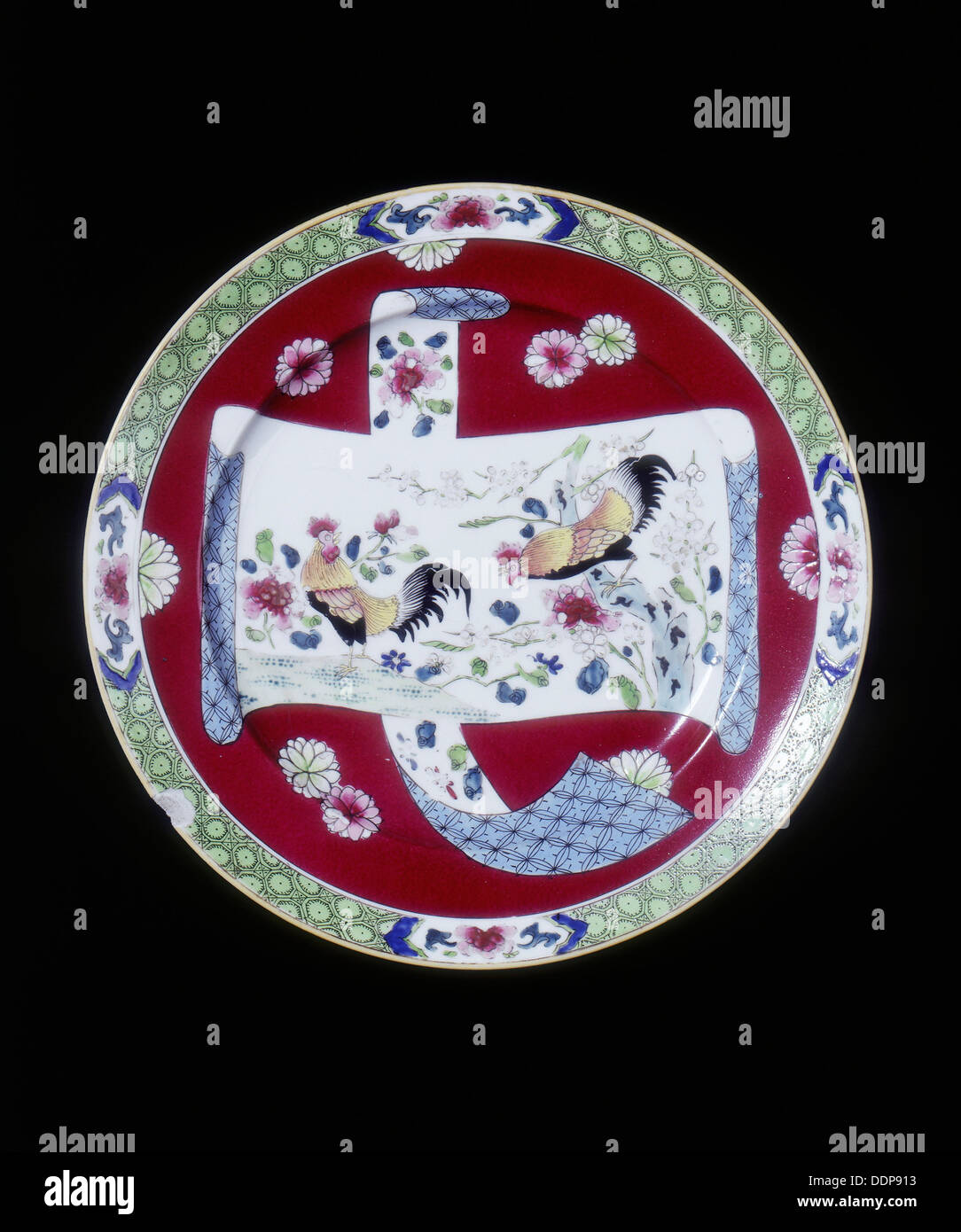 Europäischen Kopie eines chinesischen Famille rose Platte mit zwei Hähne in einem Blättern, aus dem frühen 20. Jahrhundert. Artist: Unbekannt Stockfoto
