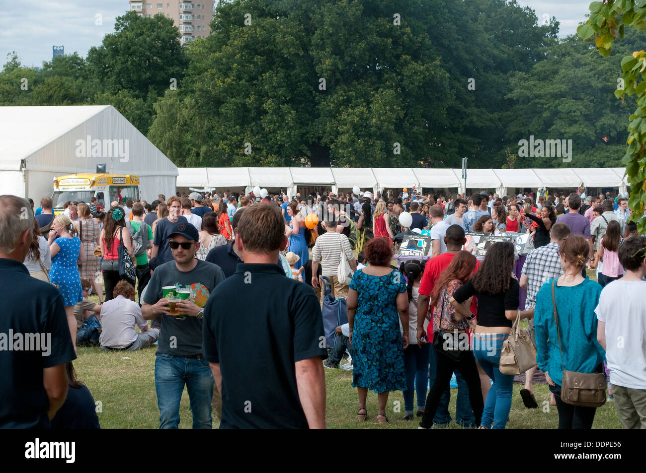 Massen an Lambeth Country Show 2013, Brockwell Park, London, UK Stockfoto