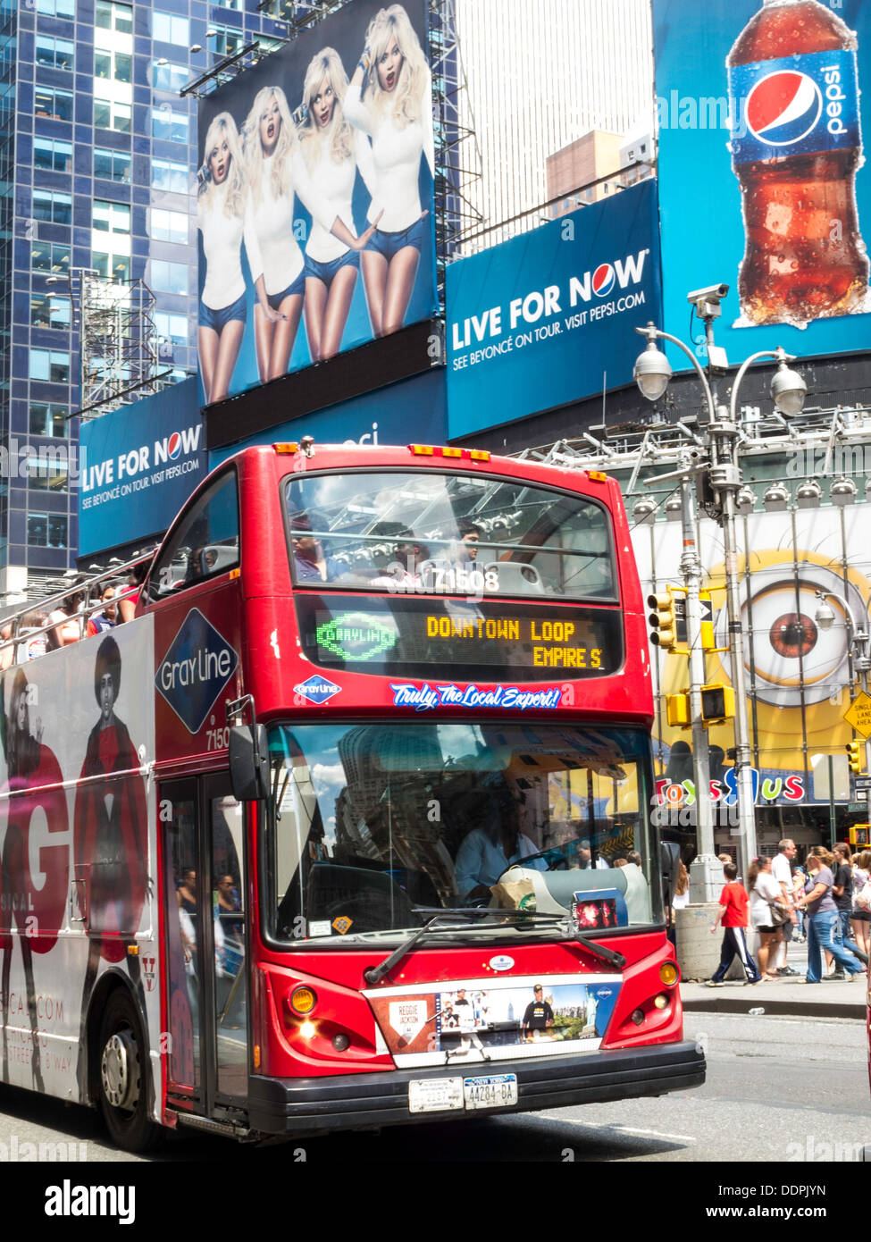 Double Decker Tour Bus, Times Square, New York Stockfoto
