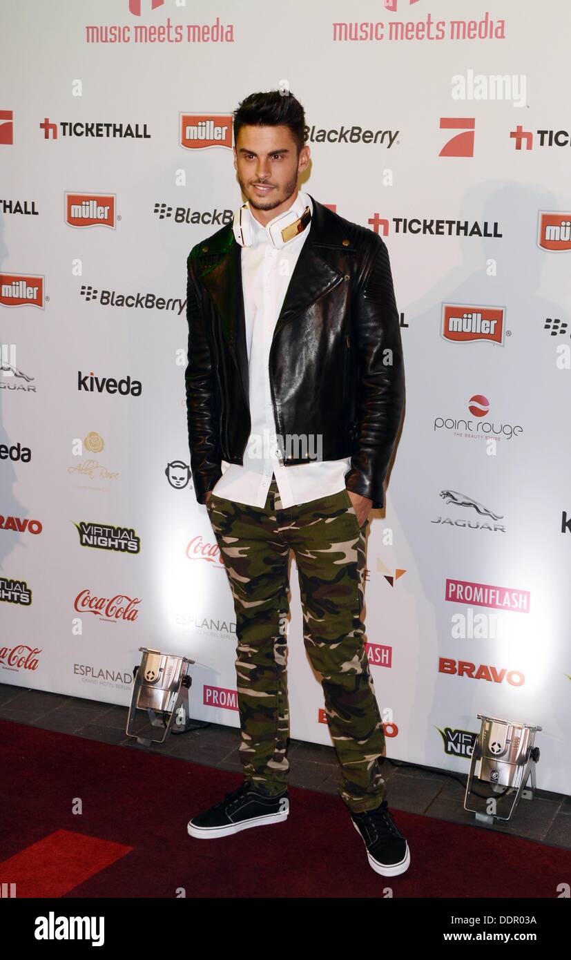 Tokio, Japan. 05. Sep, 2013. Berlin, Deutschland. 05. Sep, 2013. Model Baptiste Giabiconi kommt bei der Veranstaltung "Music meets Media" im Grand Hotel Esplanade in Berlin, Deutschland, 5. September 2013 statt. Die Menschen der Musik und Medienbranche findet statt im Rahmen der Berlin Music Week. Foto: Jens Kalaene/Dpa/Alamy Live News Bildnachweis: Dpa picture-Alliance/Alamy Live News Stockfoto