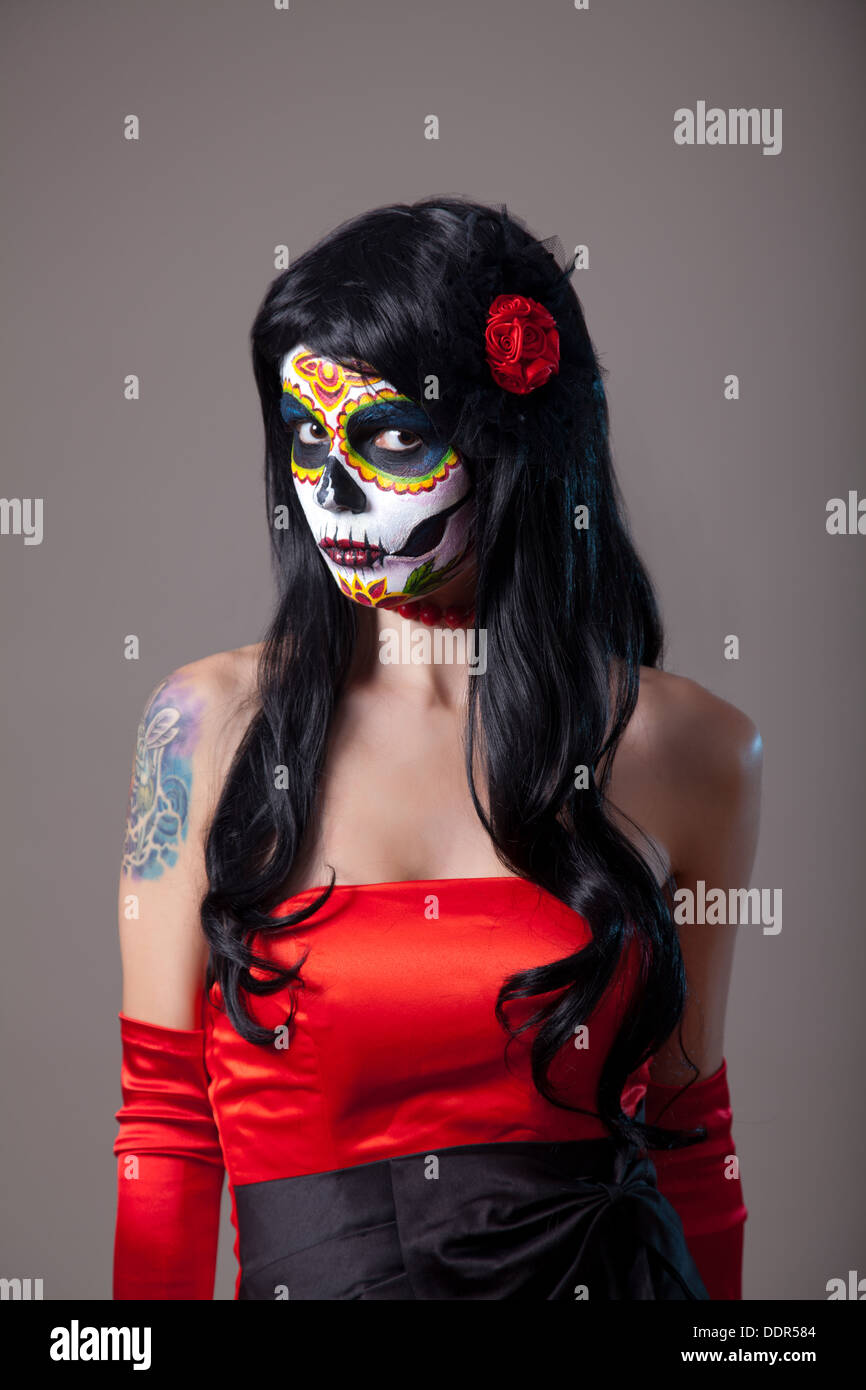Mädchen mit Sugar Skull bilden, Tag der Toten, Halloween Stockfoto
