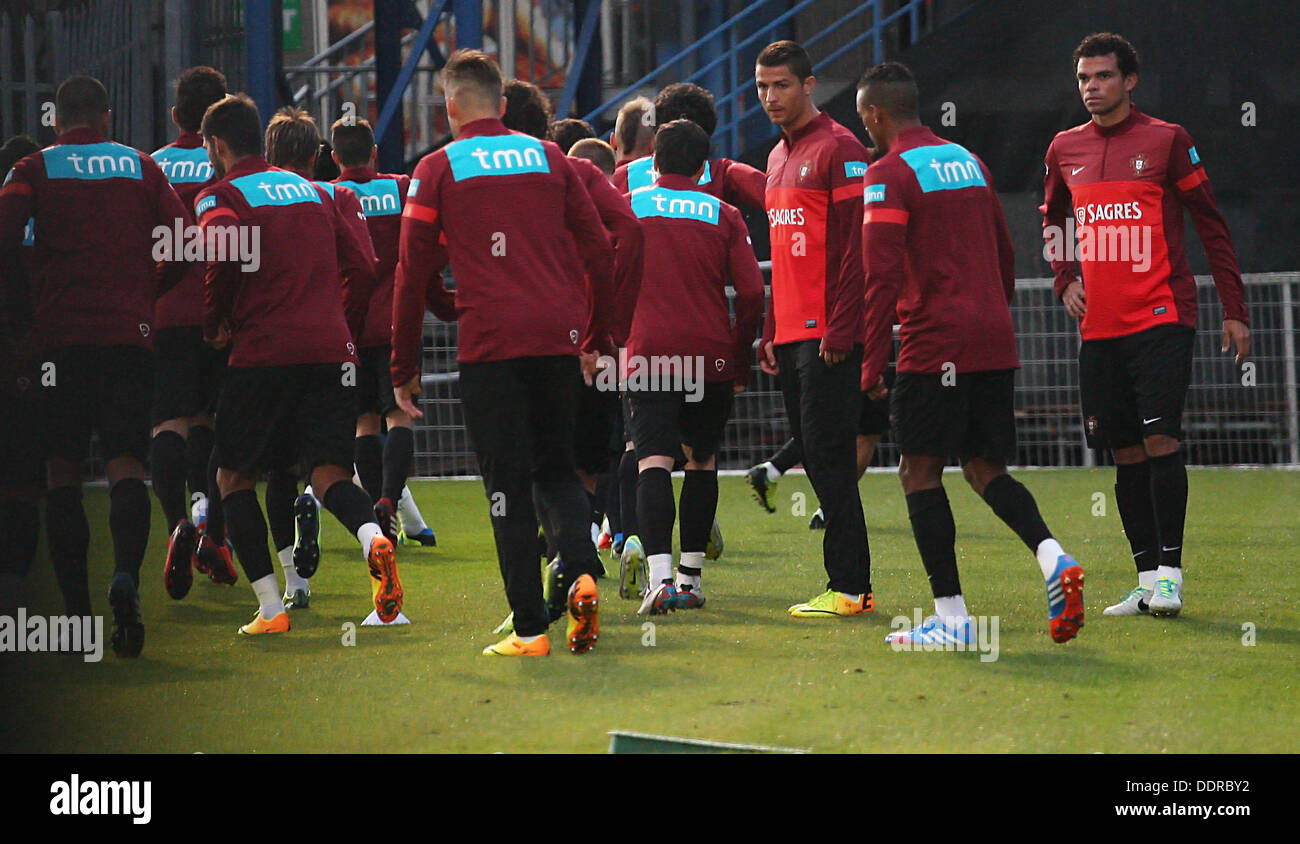 Belfast, Nordirland, Vereinigtes Königreich. 05. Sep, 2013. Portugal-Zug im Windsor Park in Belfast vor ihren World Cup Qualifier mit Nordirland Bilder von Kevin Scott / Scott Medien Belfast Credit: Kevin Scott/Alamy Live News Stockfoto