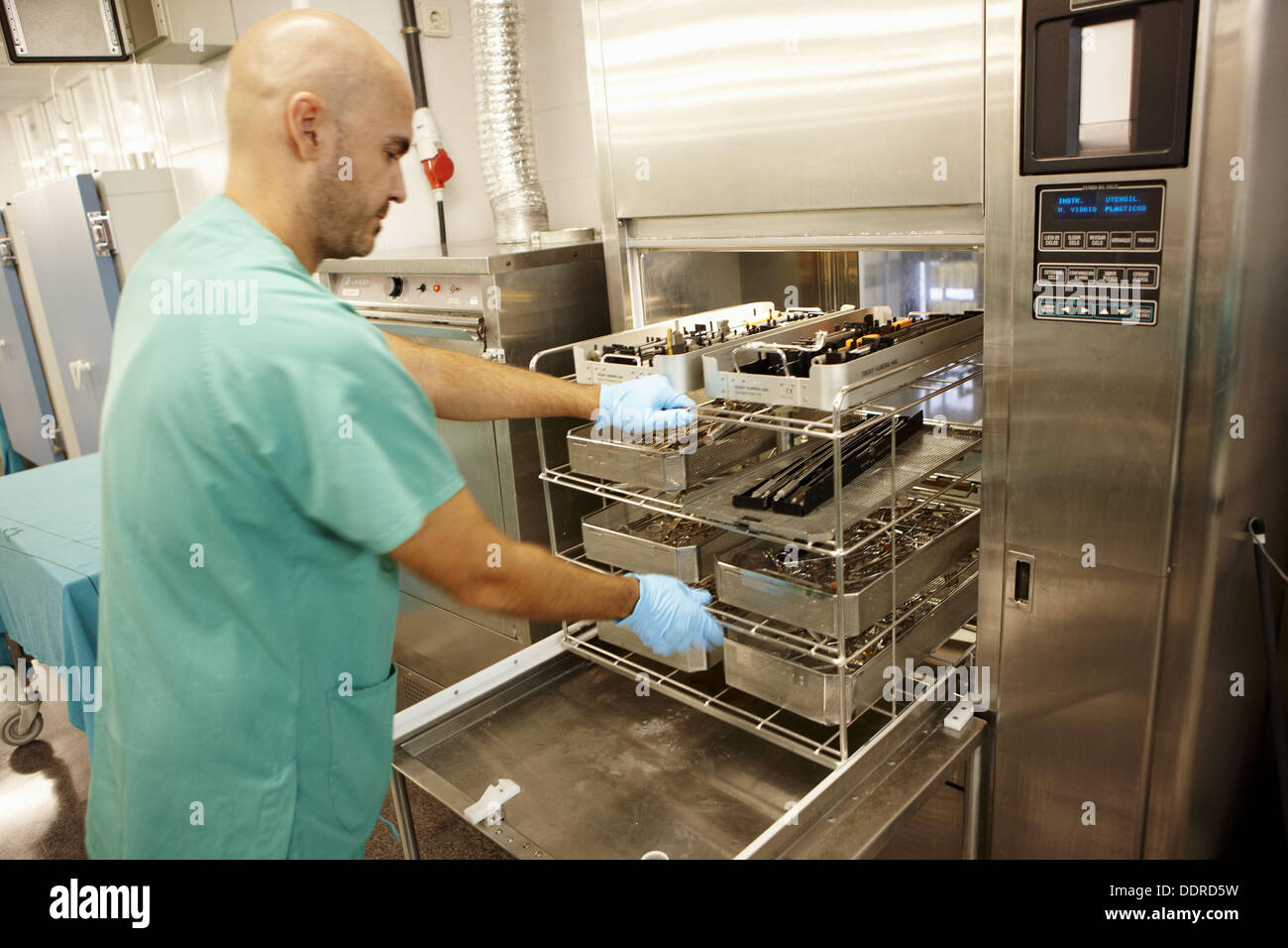 Sterilisation Von Instrumenten Stockfotos und -bilder Kaufen - Alamy