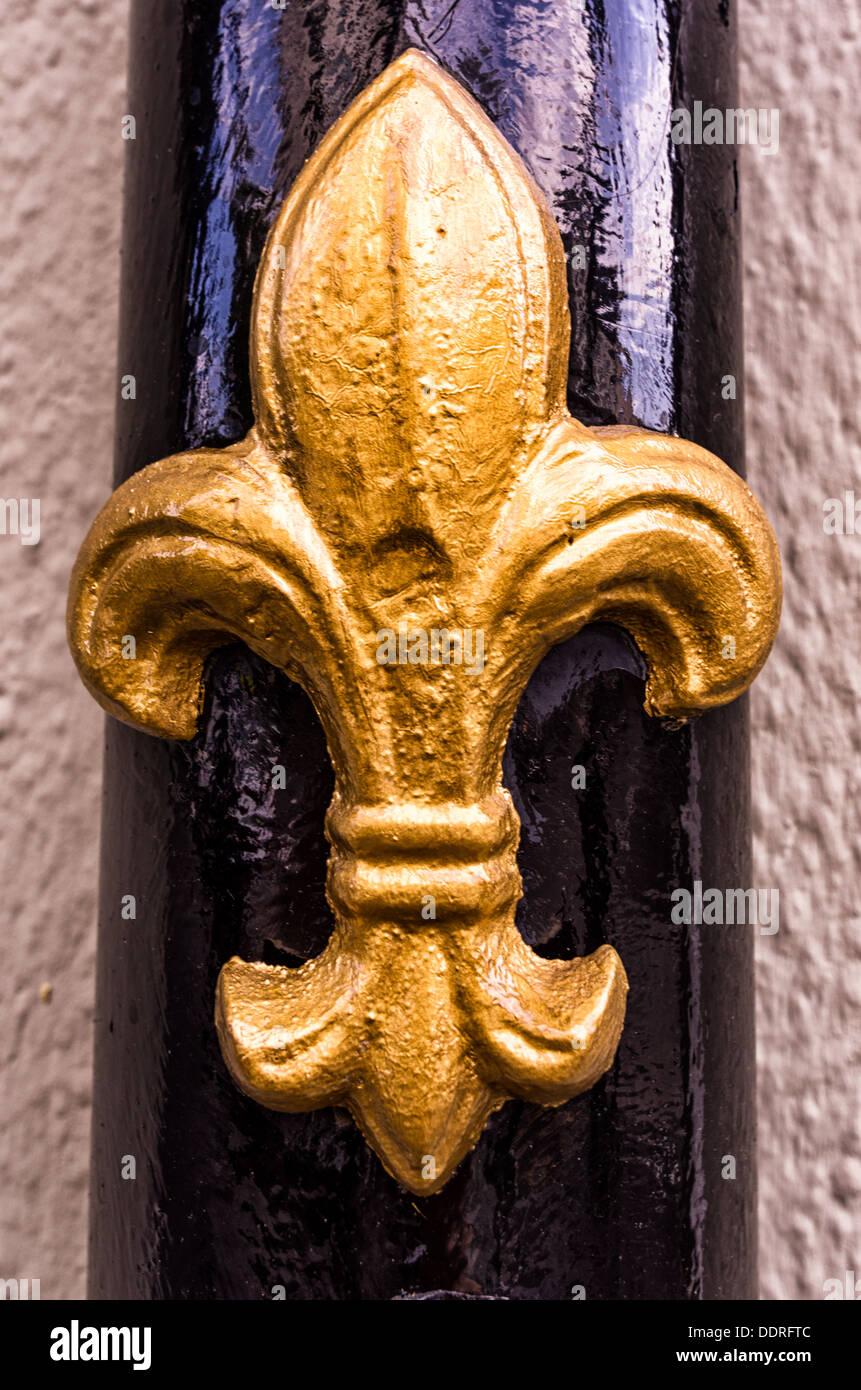 Am Abflussrohr im französischen Viertel neue Orleans LA Fleur Stockfoto Am Abflussrohr im französischen Viertel neue Orleans LA Fleur Stockfoto