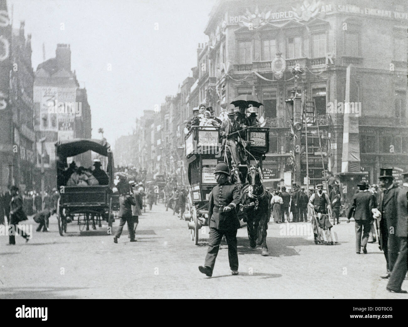 Ludgate Circus, London, vorbereitet für Diamant-Jubiläum von Königin Victoria, 1897. Künstler: Paul Martin Stockfoto