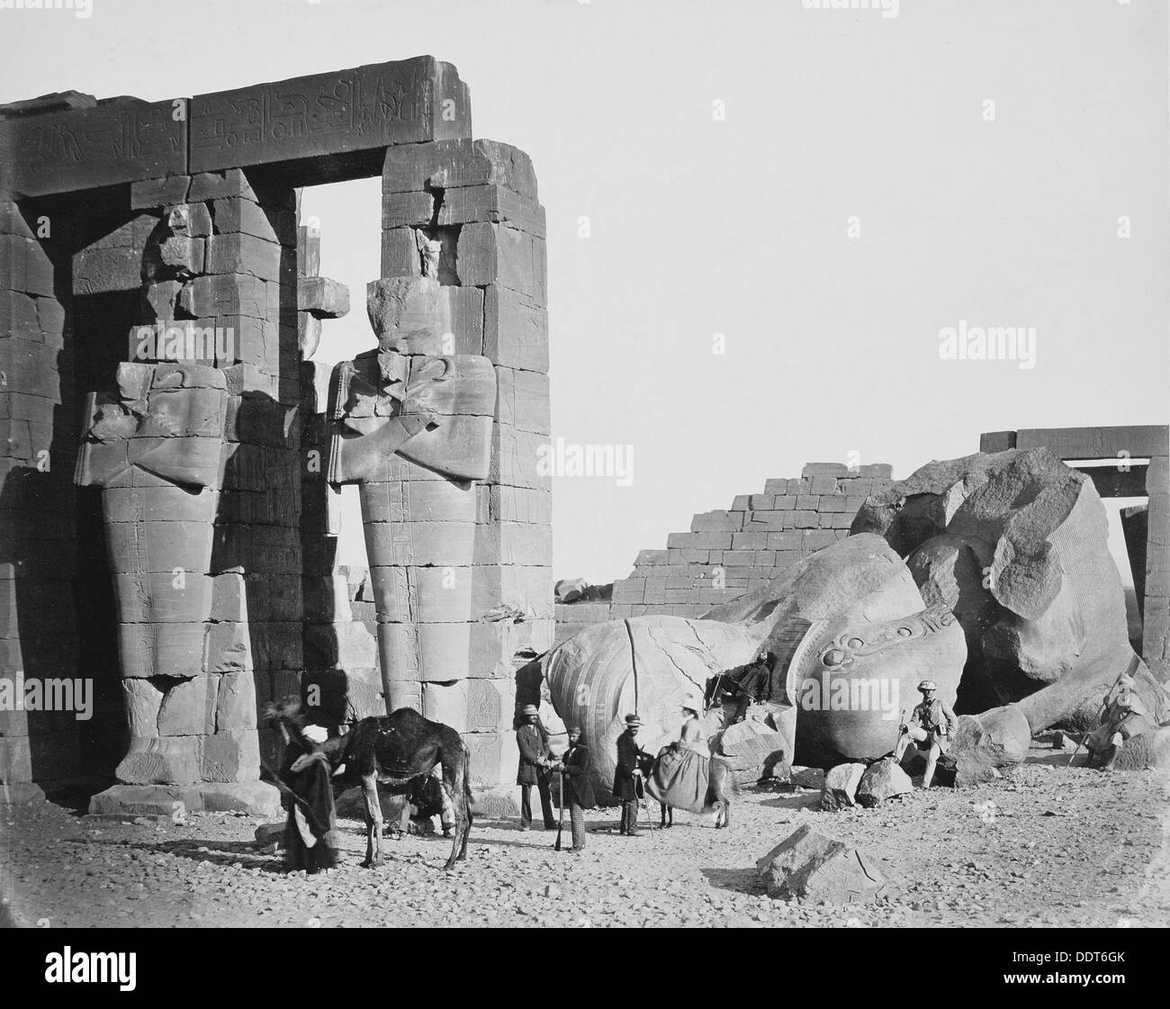 Das Ramesseum, Theben, Ägypten, 1858. Künstler: Francis Frith Stockfoto