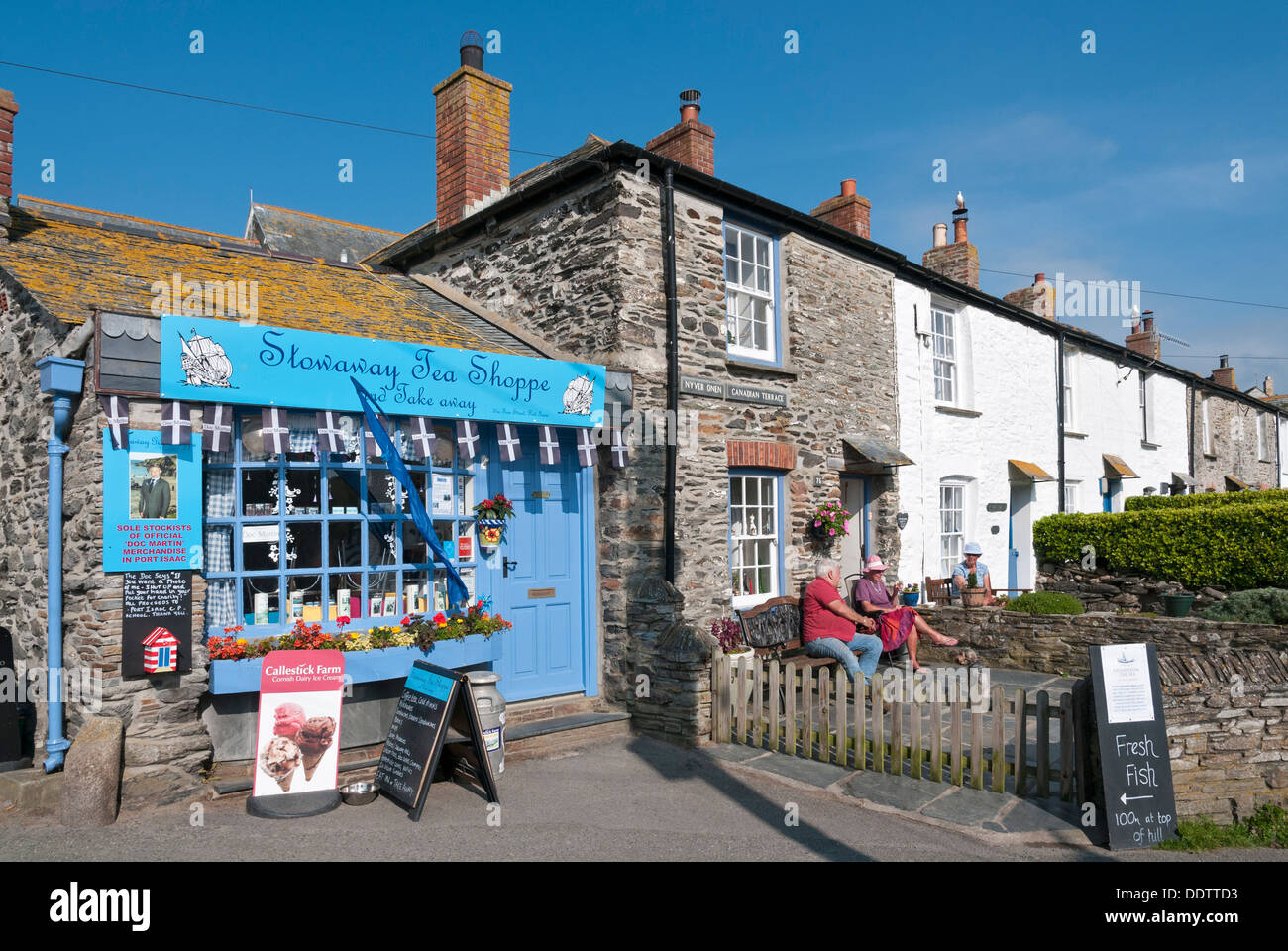 Martin clunes port isaac Fotos und Bildmaterial in hoher Auflösung