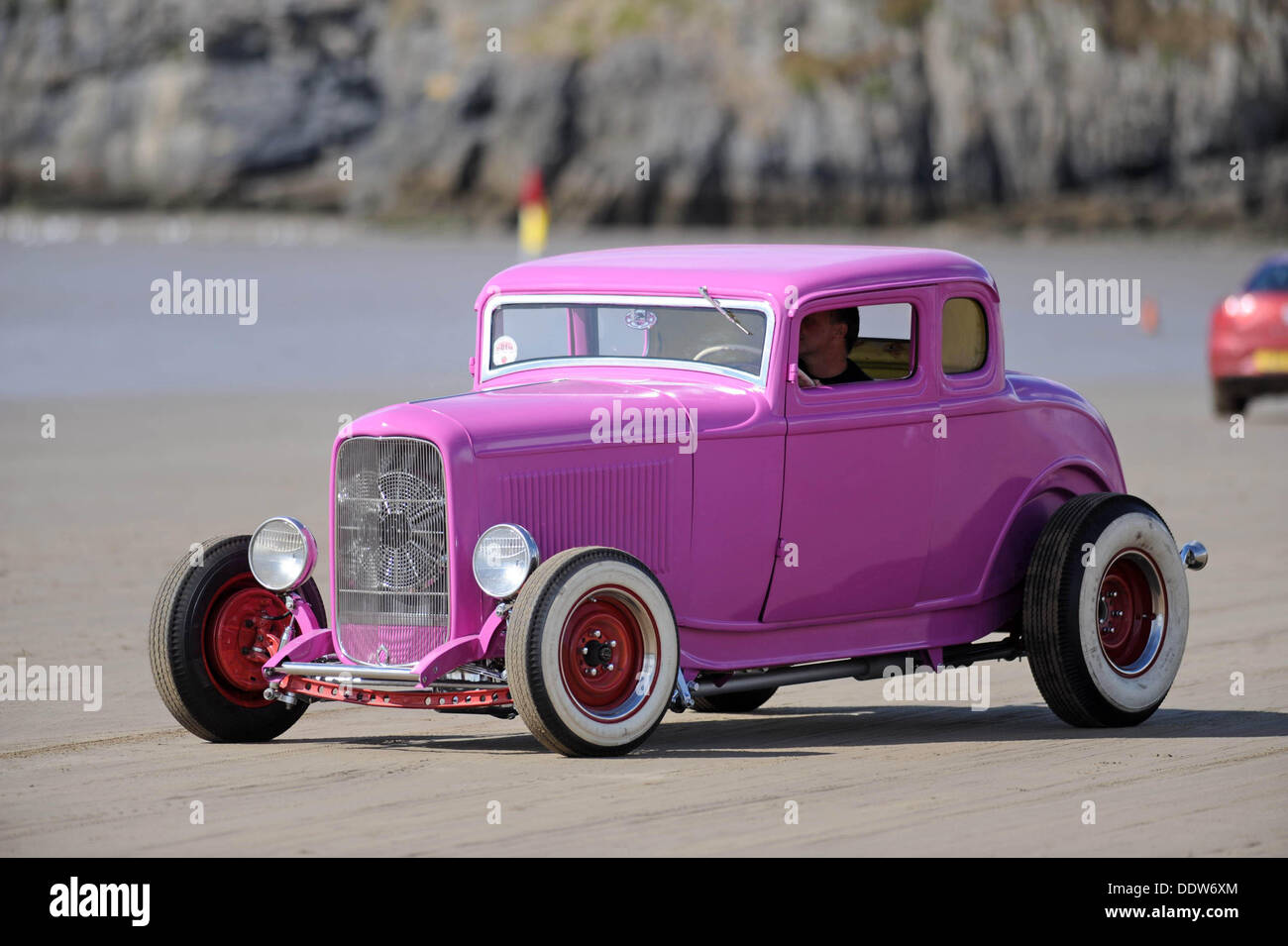 Pendine Sands, Wales, UK. 07. Sep, 2013.   Die ersten jährlichen Amateur Hot Rod Rennen im Pendine Sands vor der Küste von West Wales heute. Die Veranstaltung wird von der Vintage Hot Rod Association gehostet. Bildnachweis: Phil Rees/Alamy Live-Nachrichten Stockfoto