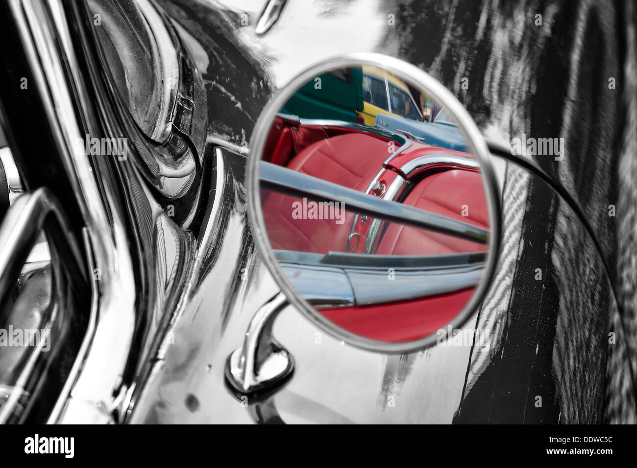 Die Reflexion im Spiegel. Stockfoto