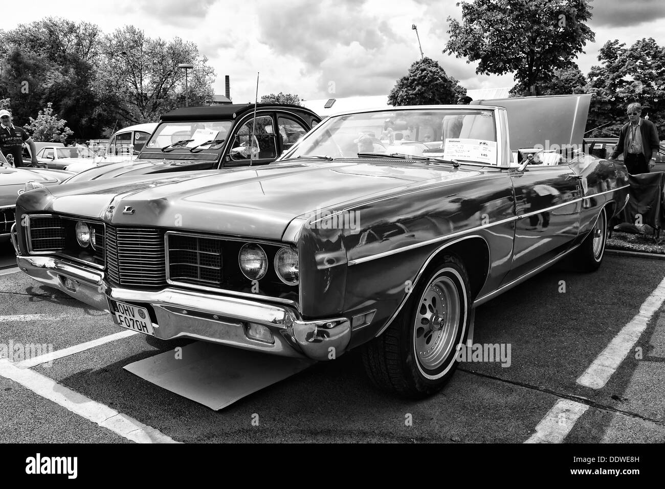 Auto Ford Galaxie XL Cabrio (schwarz und weiß) Stockfoto