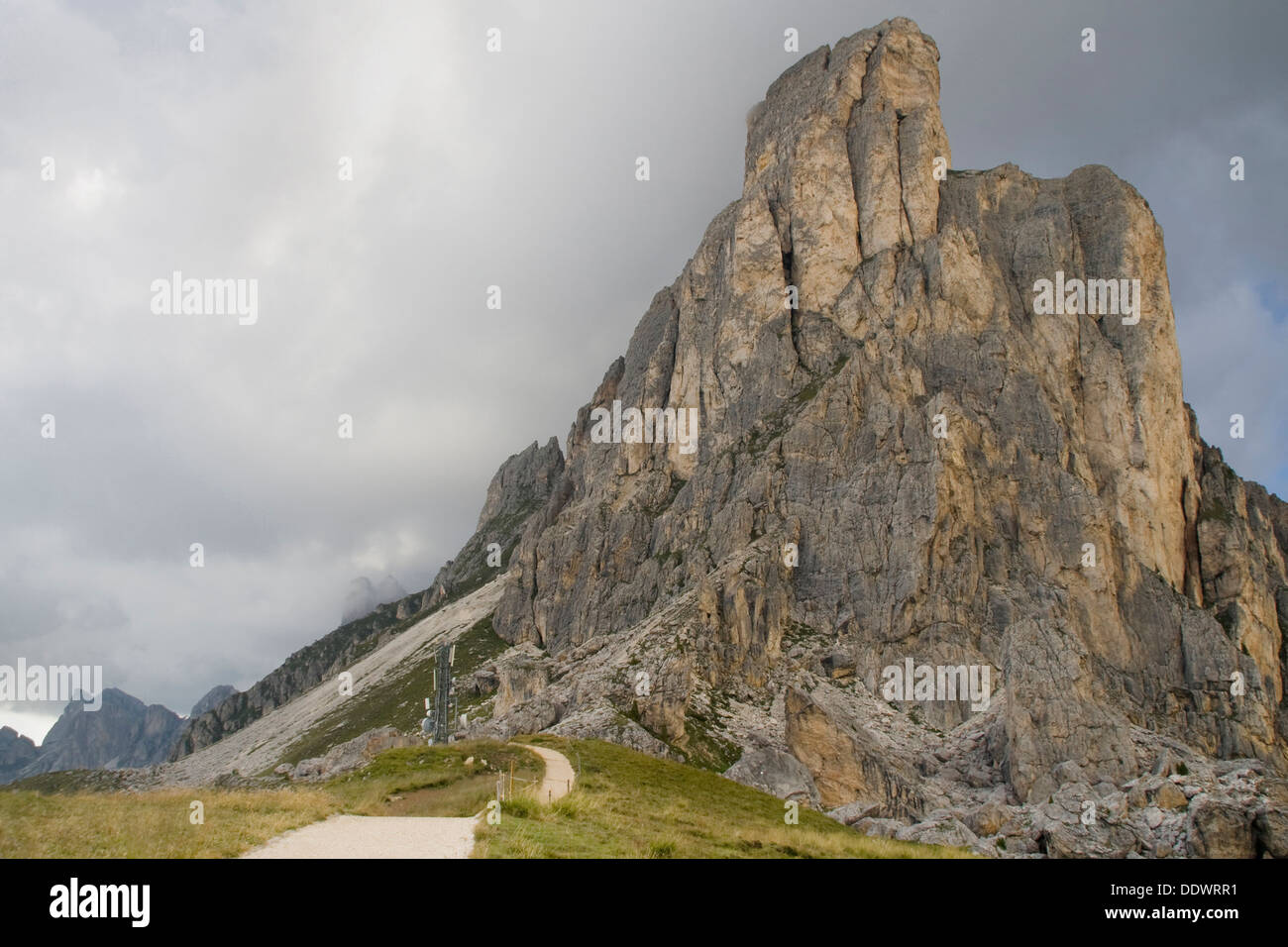 Die imposanten Felsen Turm von La Gusela, Gruppo Nuvolau, Dolomiten, Italien. Stockfoto