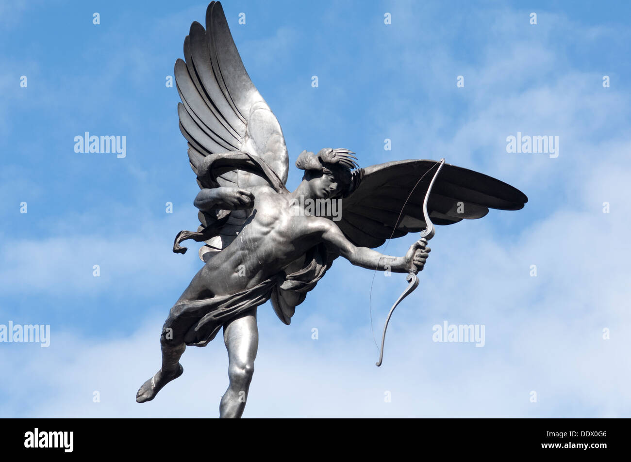 England, London, Piccadilly Circus, Shaftesbury-Gedenkbrunnen Eros-Statue von Sir Alfred Gilbert Stockfoto