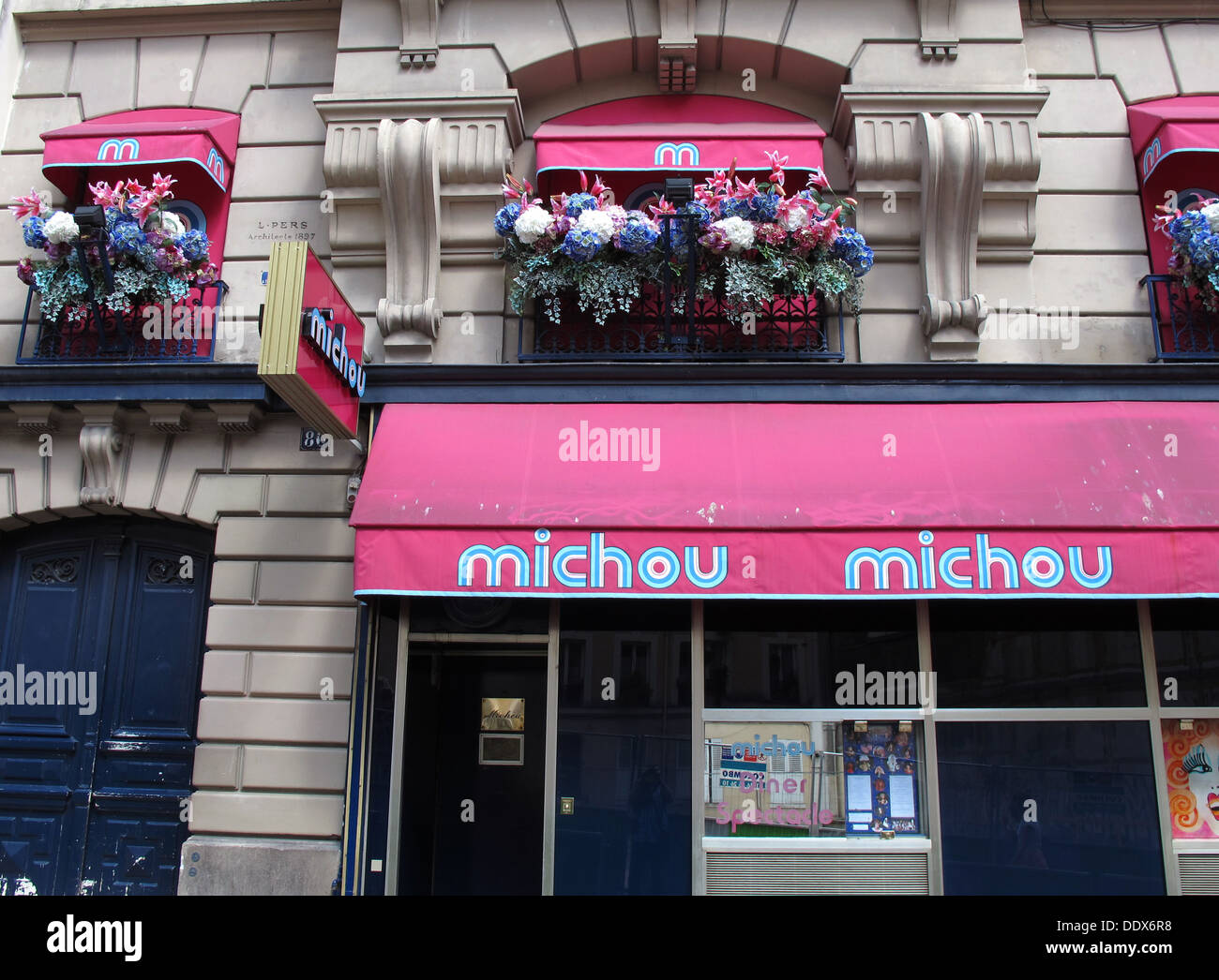 Michou Kabarett, Rue des Martyrs, Butte Montmartre, Paris, Frankreich Stockfoto