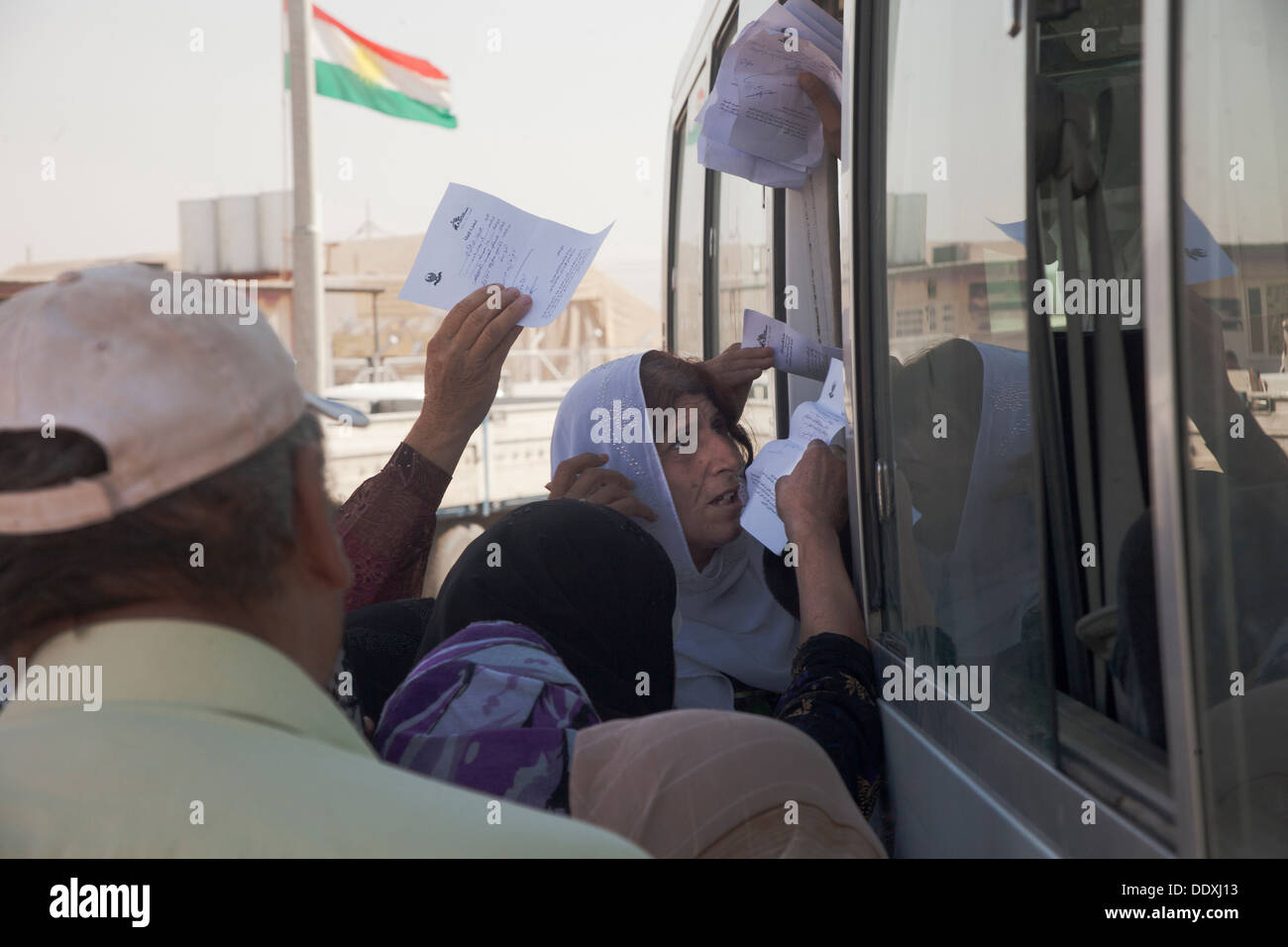 Duhok Provinz - Nordirak (Irakisch-Kurdistan) - domuz Flüchtlinge Camp jeden Tag den Bus zum Krankenhaus Duhok Stockfoto