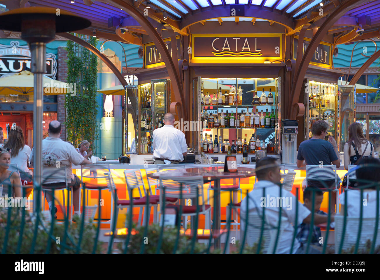 Disneyland, Downtown Disney, Catal Restaurant & Uva Bar, Anaheim, Kalifornien Stockfoto