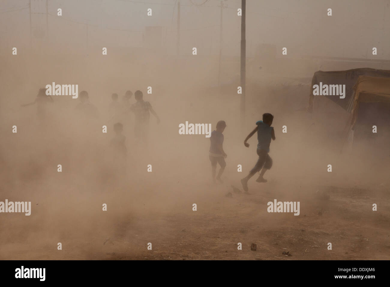 Domuz, Duhok Provinz - Nord-Irak (autonome Region Kurdistan) - domuz Flüchtlinge Camp Sandsturm Stockfoto