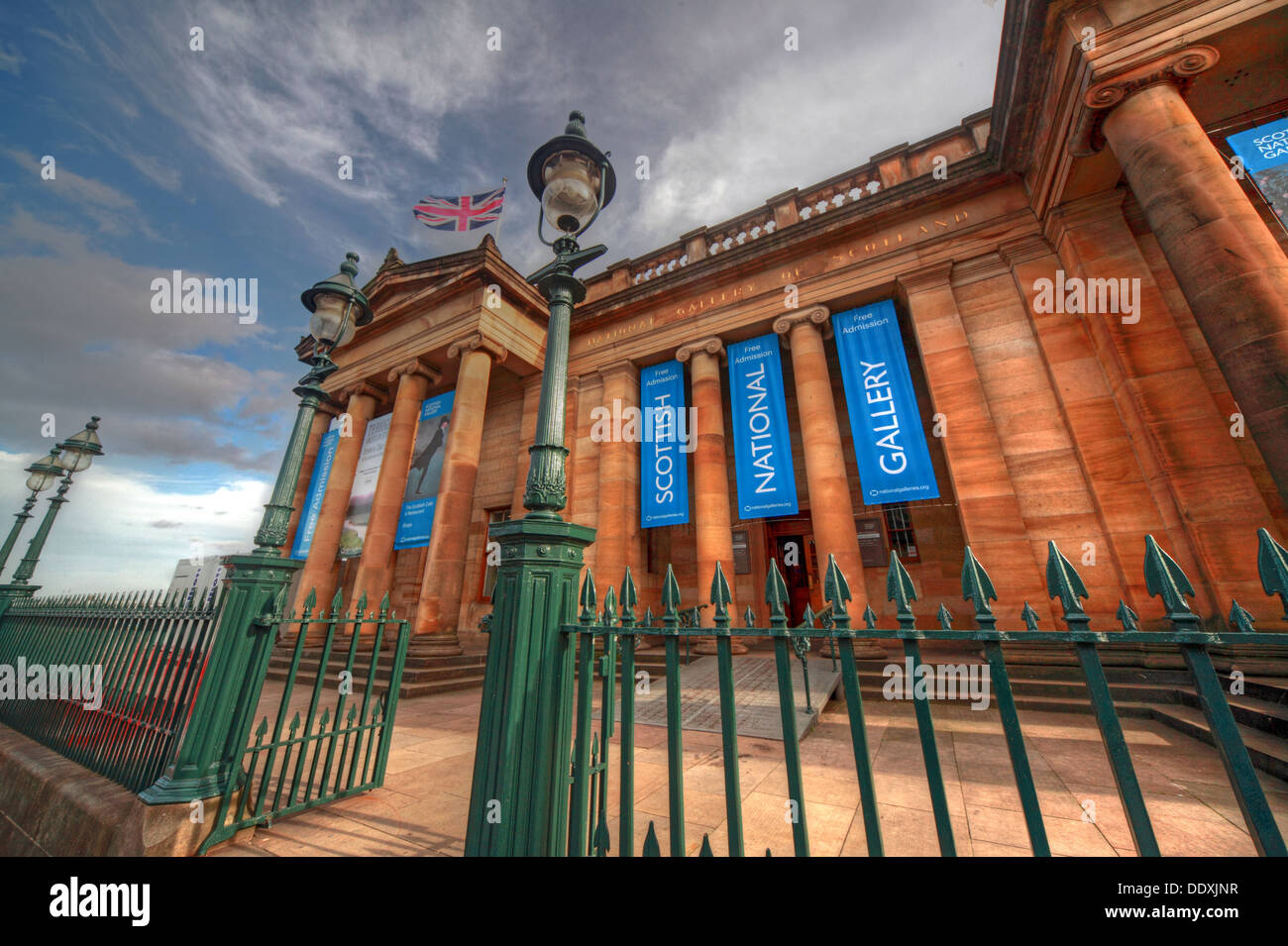 Nationalen Galerien von Schottland Edinburgh Stadt auf dem Hügel, UK Stockfoto