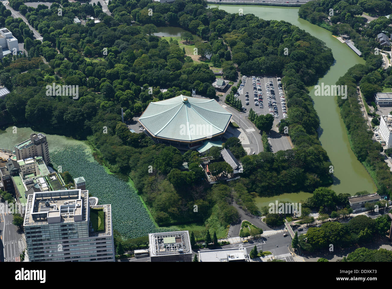 Nippon Budokan: Tokio, Japan: Luftaufnahme des vorgeschlagenen Austragungsort für die Olympischen Sommerspiele 2020. (Foto: AFLO) Stockfoto