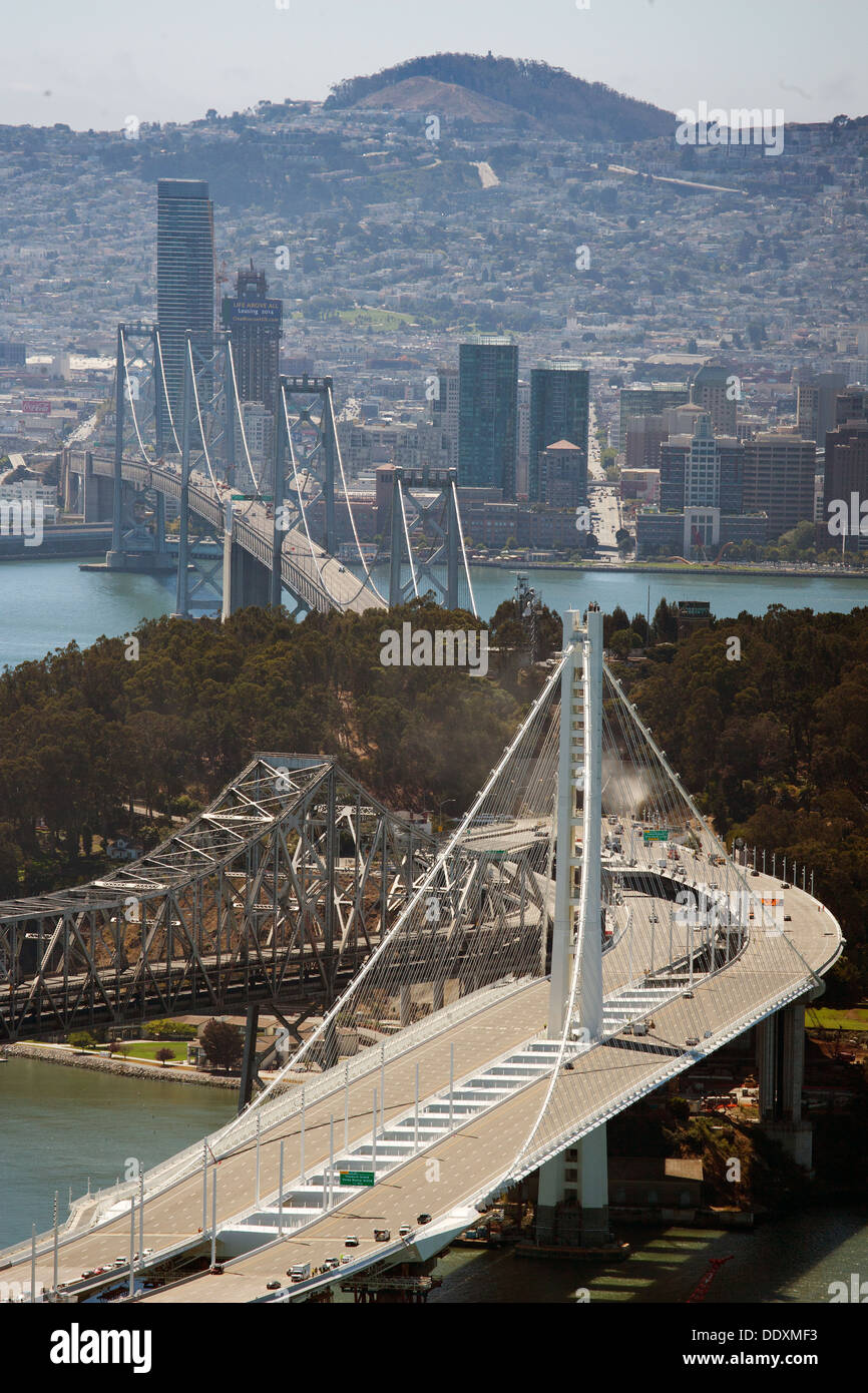 Luftbild der San Francisco Oakland Bay Bridge Stockfoto