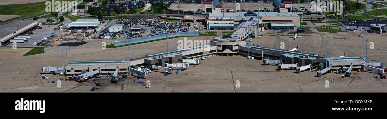 Luftaufnahme, Louisville International Airport, Sandiford Field, SDF, Louisville, Kentucky aus der Bibliothek des Aerial Archives Stockfoto