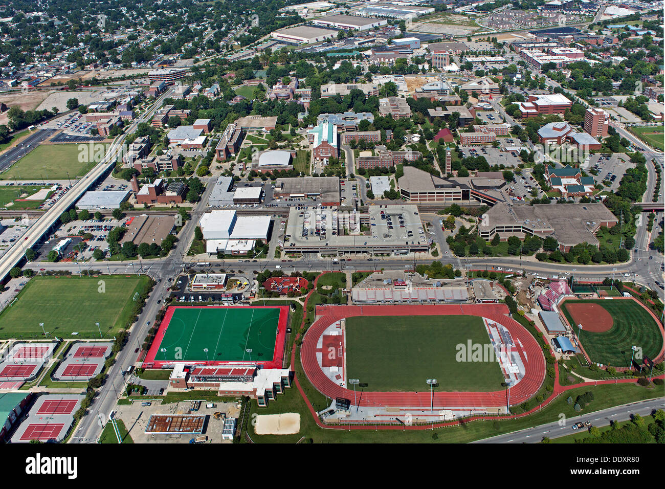 Luftaufnahme University Of Louisville Kentucky Stockfotografie Alamy
