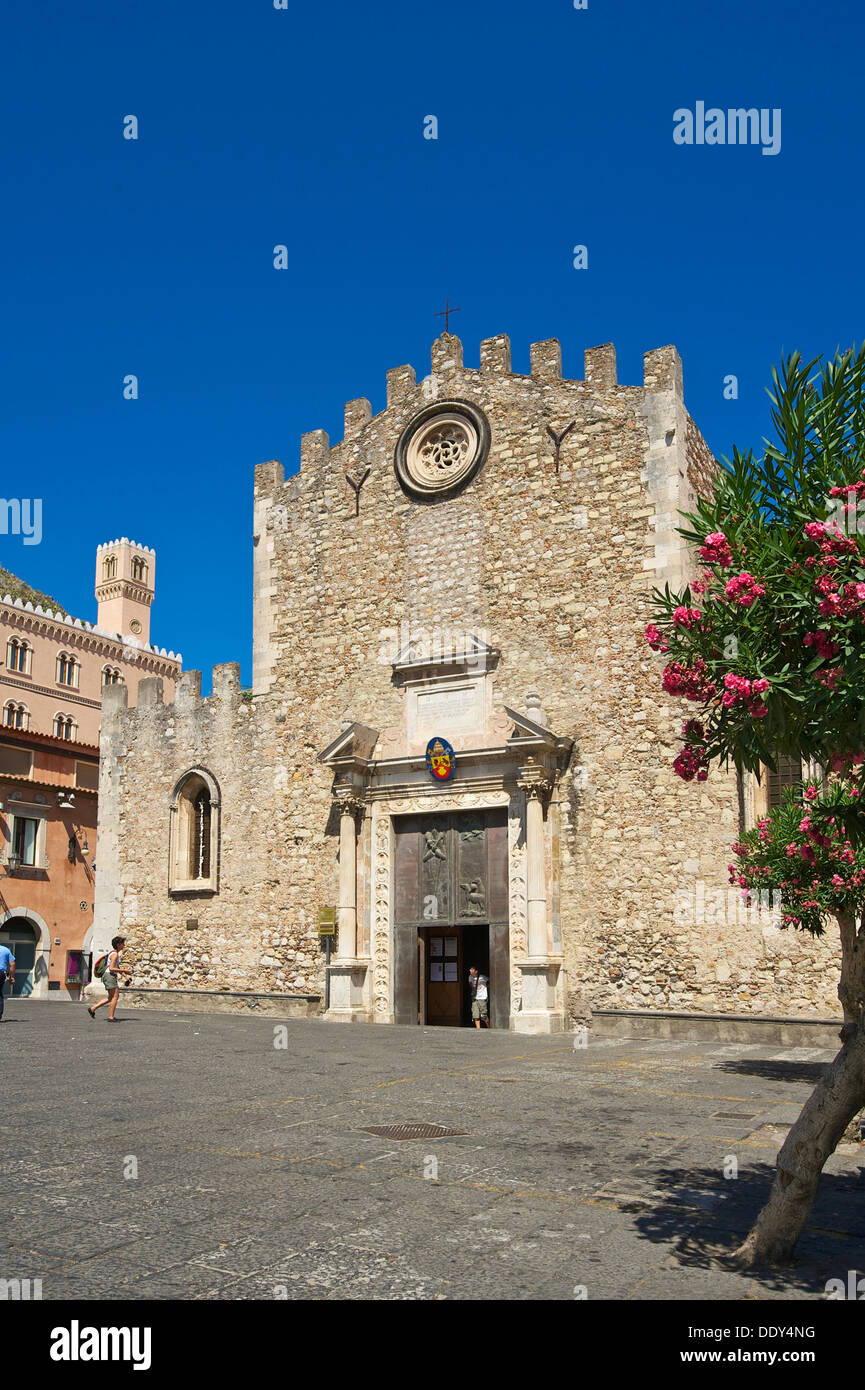 Kathedrale von San Nicolo auf Piazza Duomo Platz Stockfoto