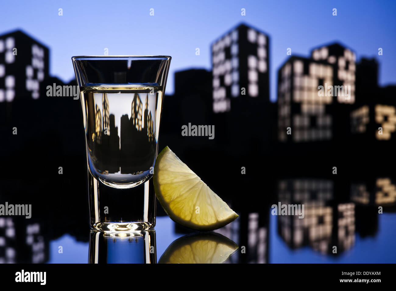 Tequila in farbenfrohe Stadtbild Einstellung zu schießen Stockfoto