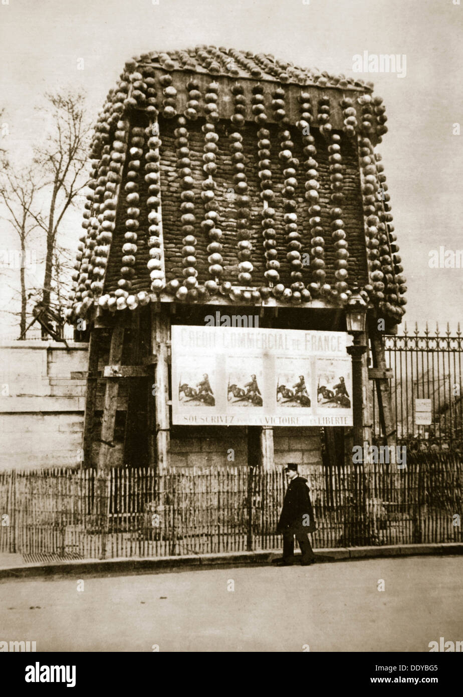 Ein Denkmal in Paris, Frankreich, im ersten Weltkrieg, c1914-c1918. Künstler: unbekannt Stockfoto