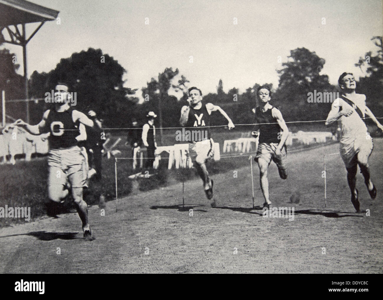 Arthur Duffey, US-amerikanischer Leichtathlet und Rennen, 1902. Künstler: Edwin Levick Stockfoto