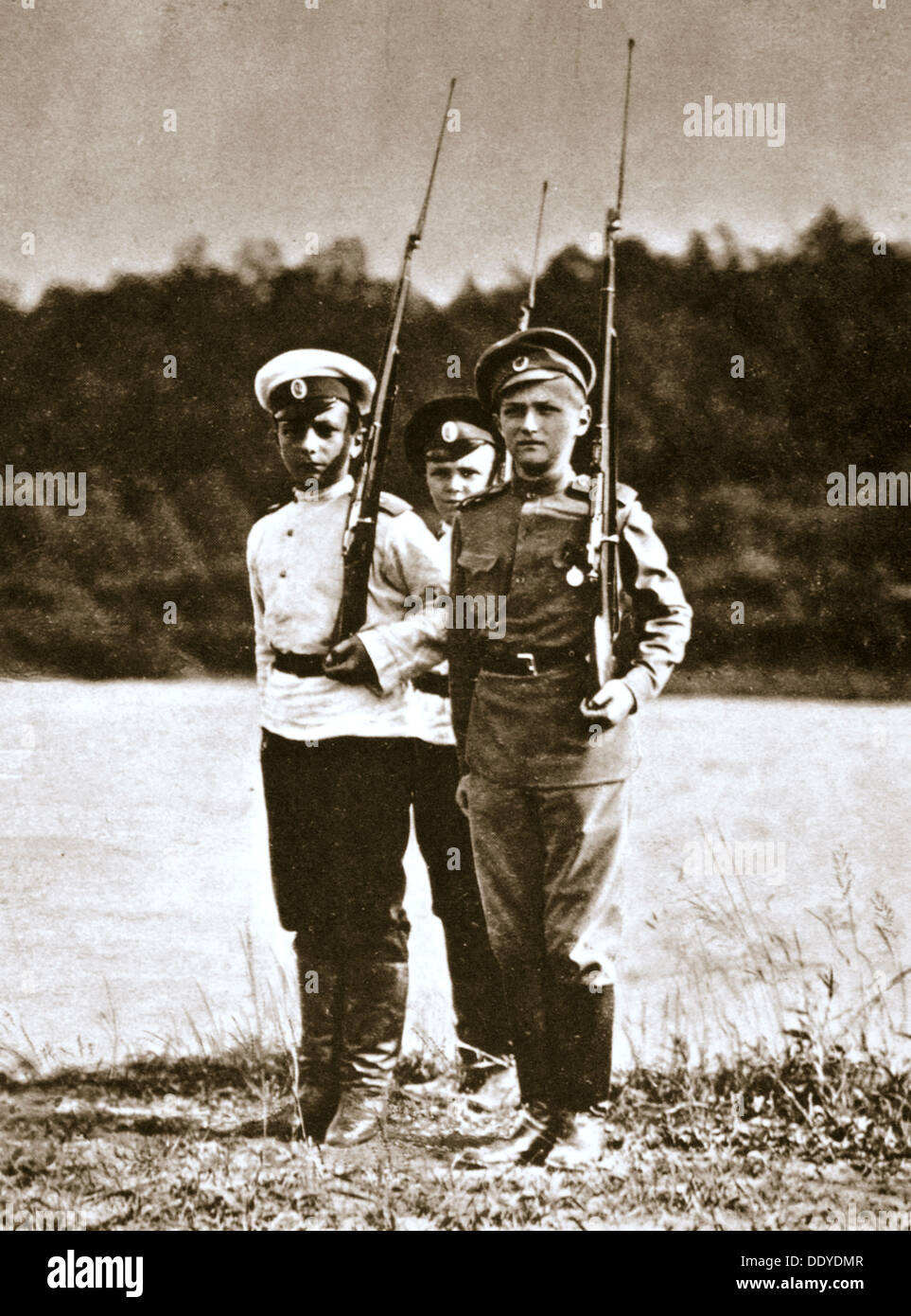 Tsarevich Alexei von Russland, im Alter von 12, c1916. Künstler: unbekannt Stockfoto