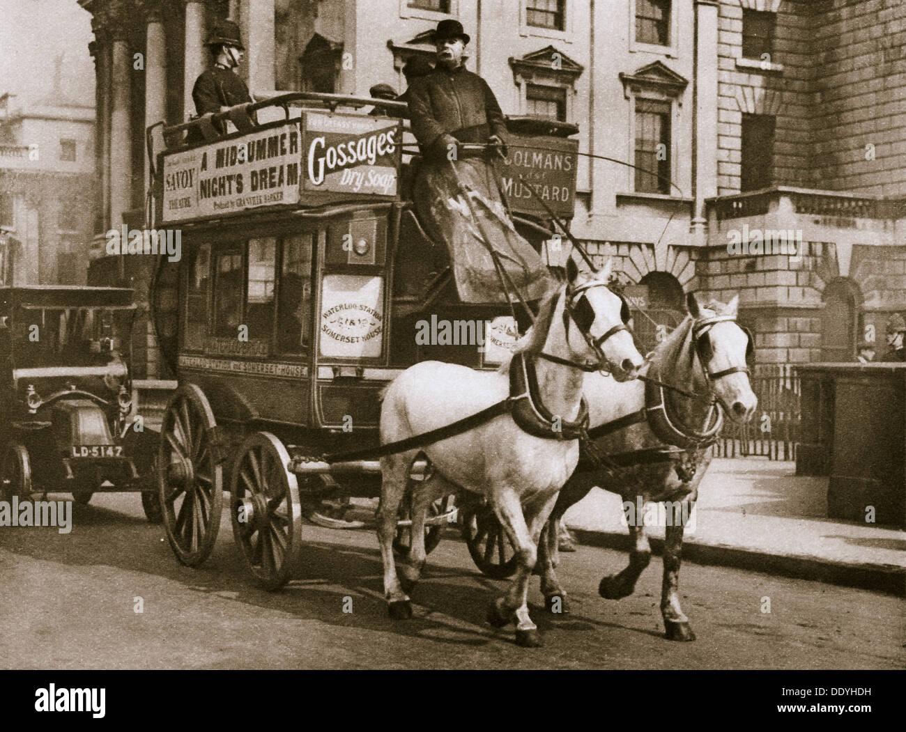 London-Omnibus, Anfang des 20. Jahrhunderts. Künstler: unbekannt Stockfoto