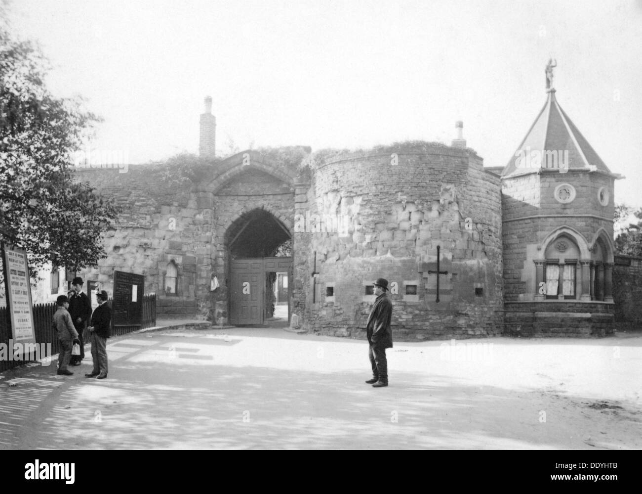 Das Nottingham Castle Lodge und Gateway, c 1870 (?). Artist: Unbekannt Stockfoto